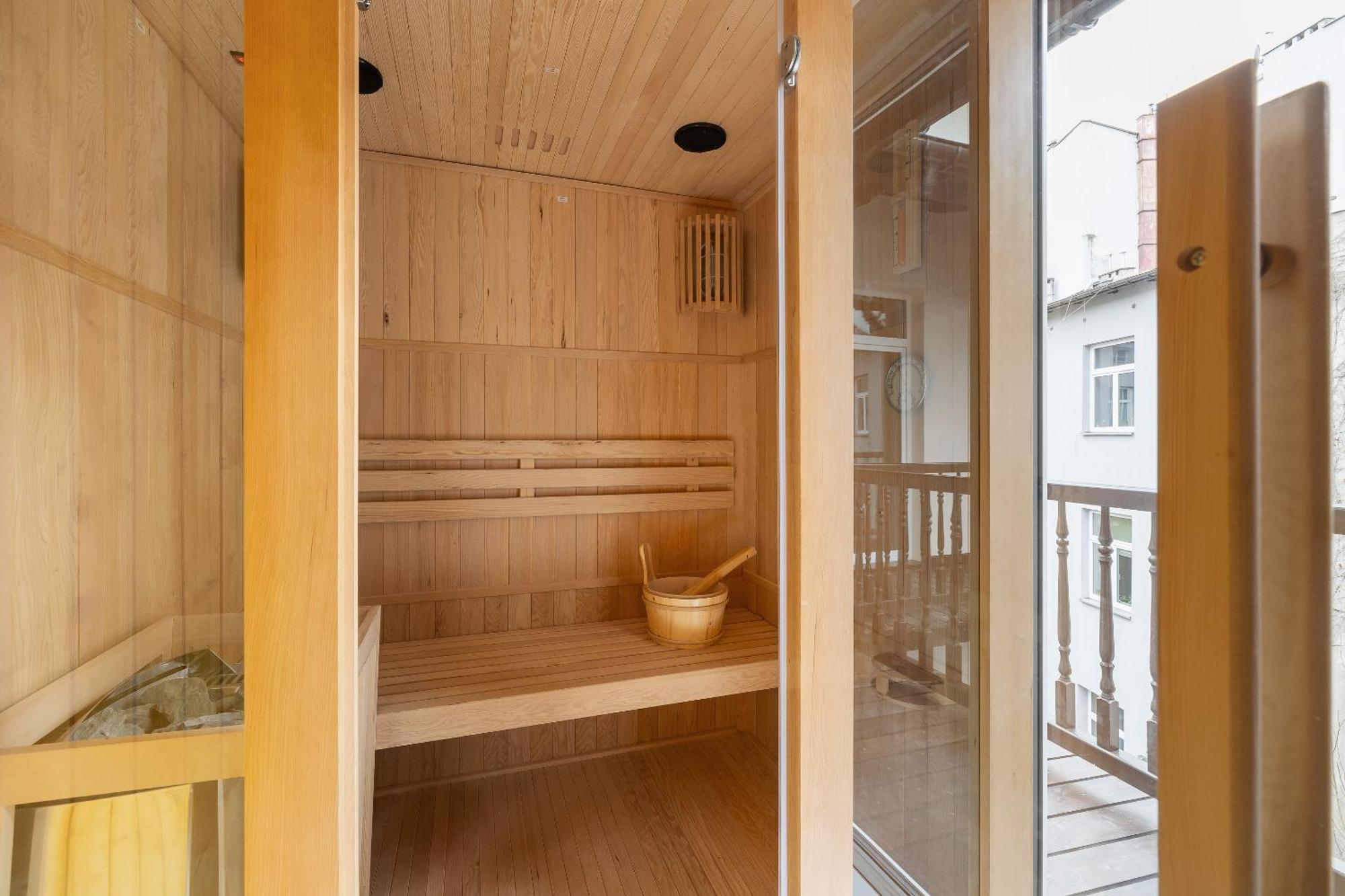 4-bedroom - Private Sauna - Wielopole 7 Apartment Krakow
