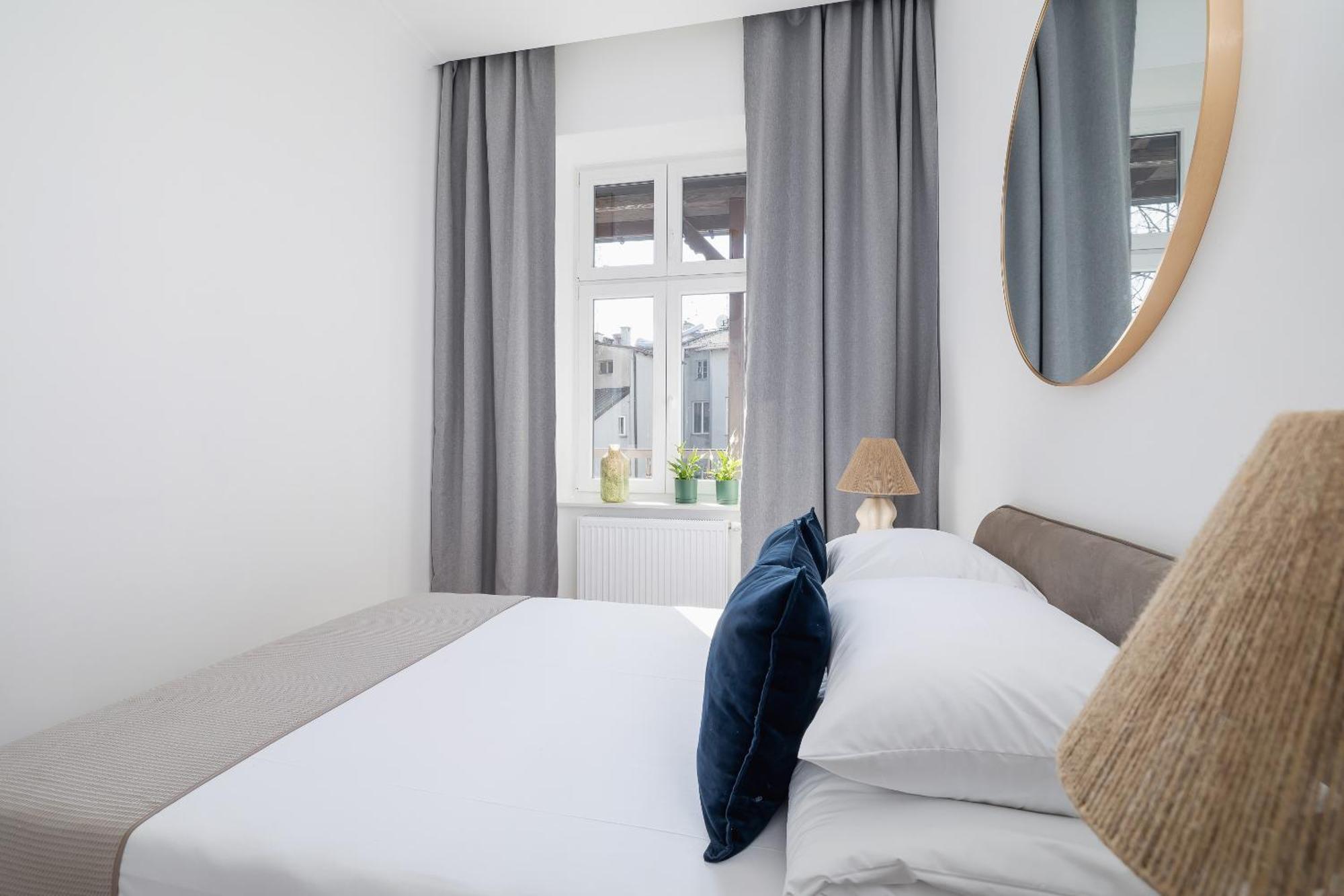 Apartment 4-bedroom - Private Sauna - Wielopole 7 Krakow